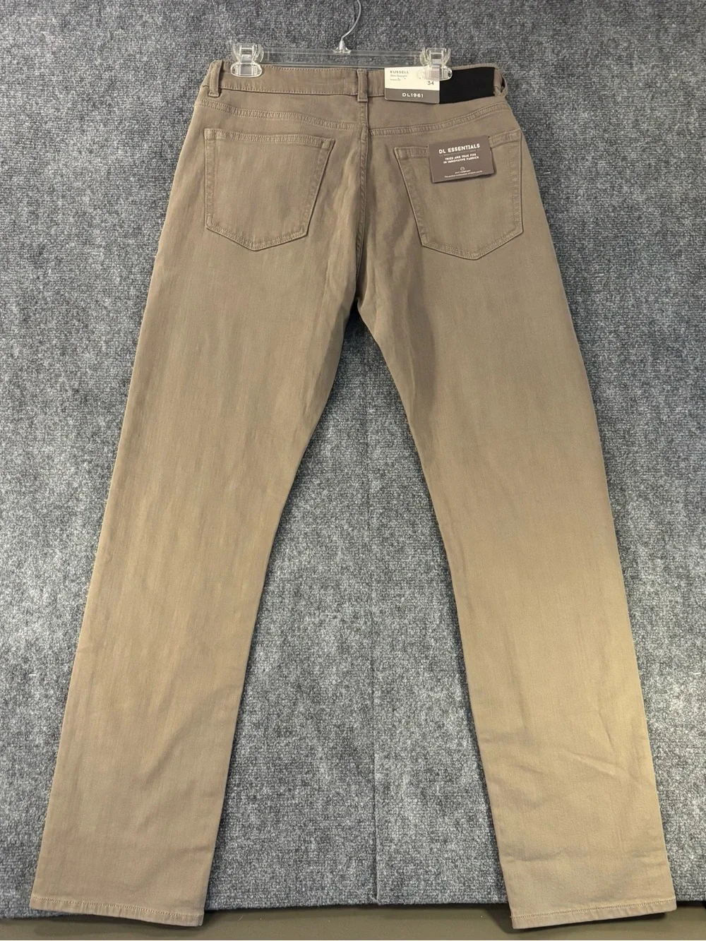 DL1961 Russell Slim Straight Cedarwood W34 X L34 NWT
